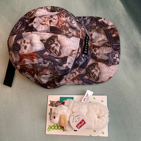 Cat Baseball Cap Hat plus Lamb Chop Cat Toy - Picture 3 of 15